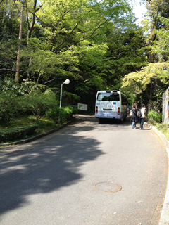1送迎バスで到着s.jpg